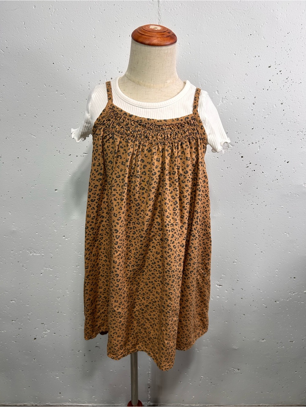 Jumping Beans Girls Cheetah Woven Smocked Dress & Short Sleeve Tee Set 6